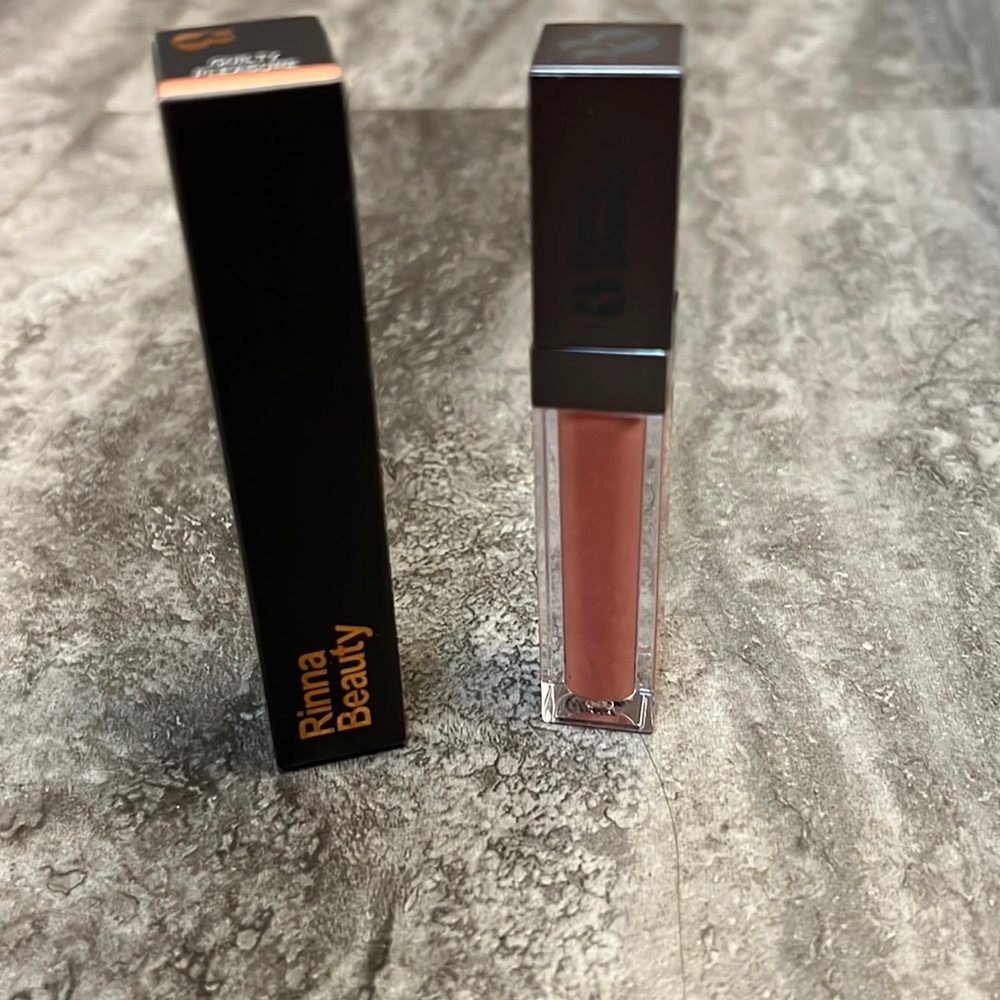 Rinna Beauty Icon Collection Lip Gloss